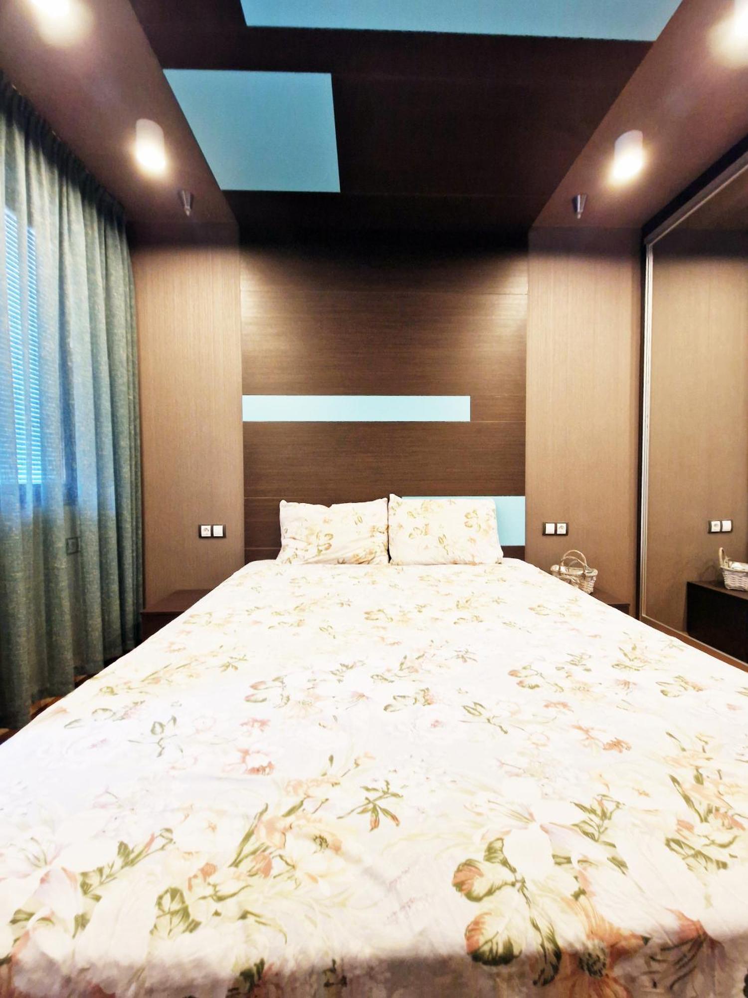 Central Apartment - Spacious Designer Property In 스타라 자고라 외부 사진